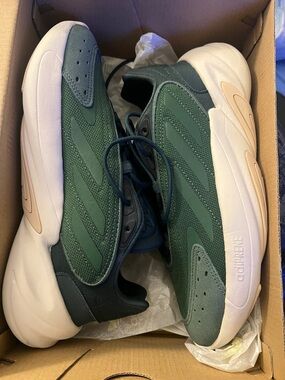 adidas Ozelia J Kids Green and White Sneakers